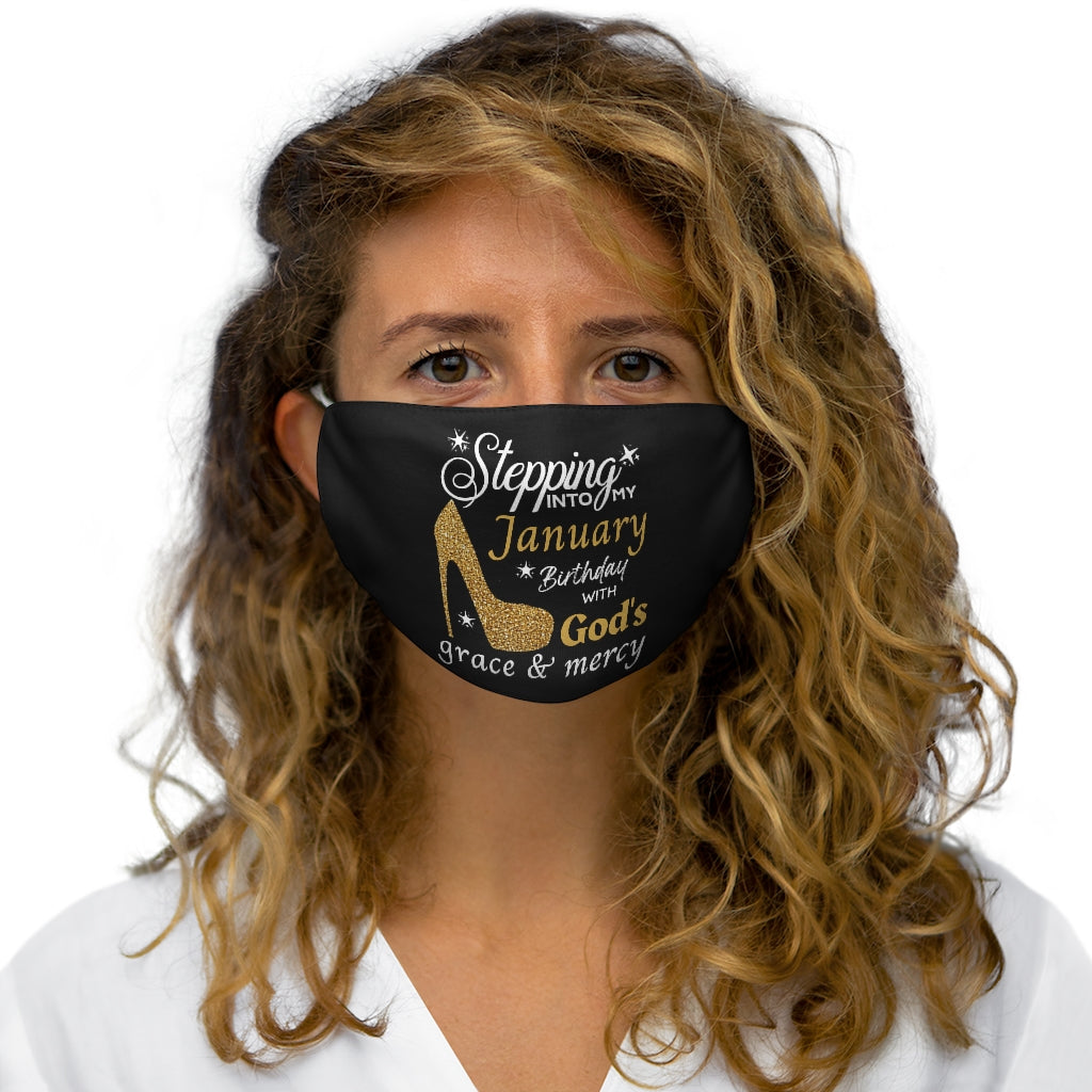JANUARY GRACE FACE MASK