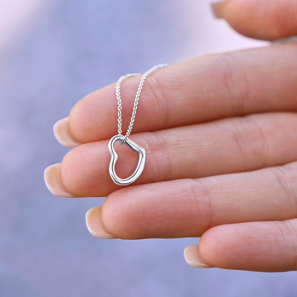 DAUGHTER DELICATE HEART NECKLACE
