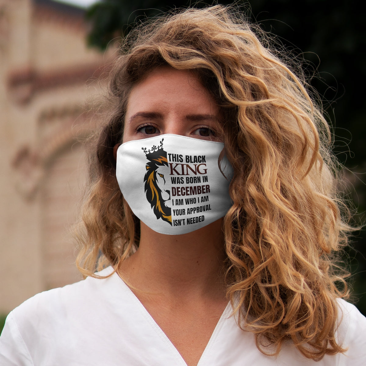 DECEMBER BLACK KING MASK